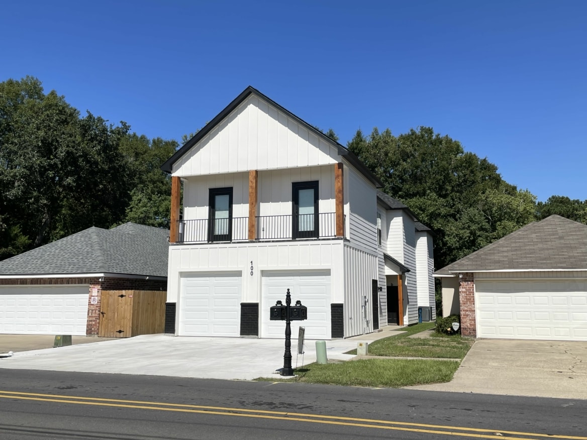 100 Steiner Rd-Passion-Home-Exterior-1