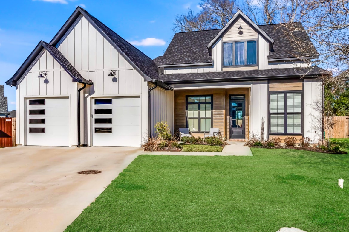 cypress view passion home front view